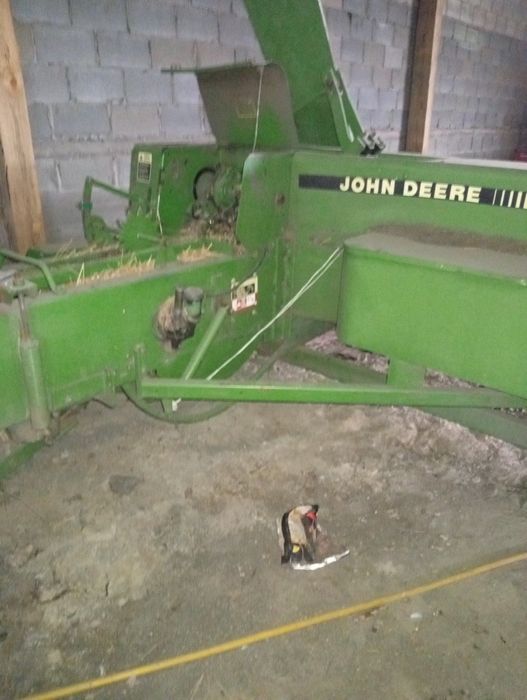 Продам преса Джон Дір 349