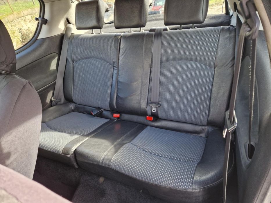 Peugeot 206 1.4 HDI 5 LUGARES