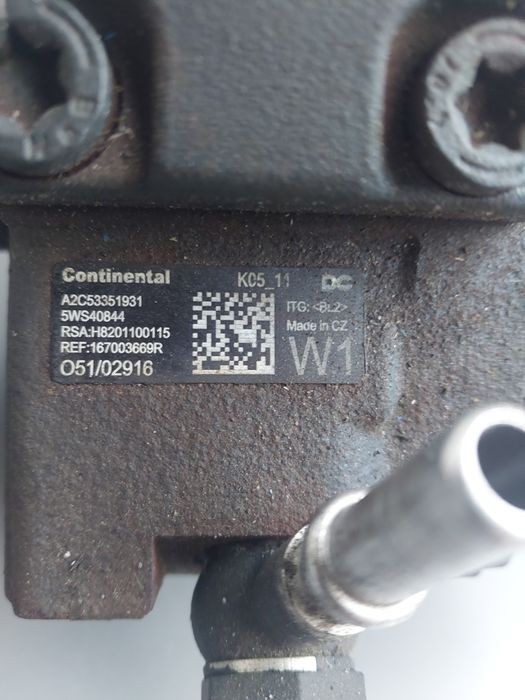 Паливний насос 1.5dci Continental Duster/Megane lV/Talisman/Mercedes
