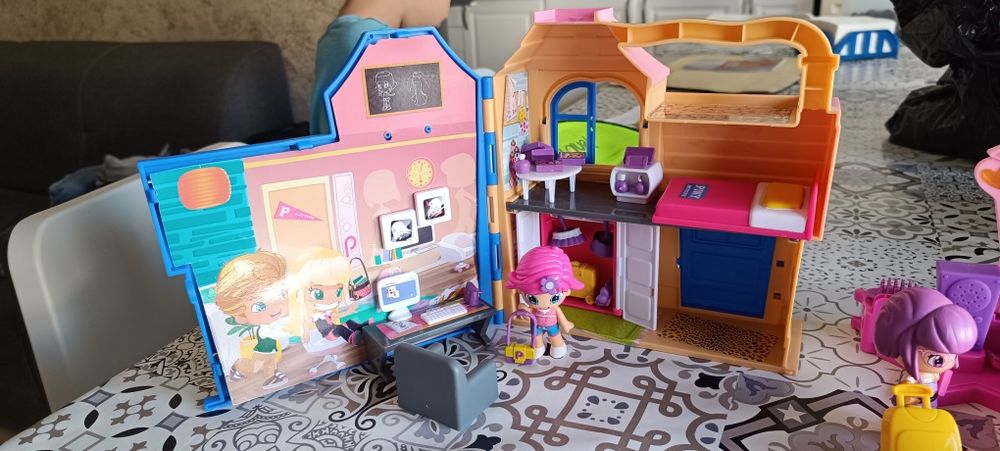 Pinypons- passarelle e casa estudantes