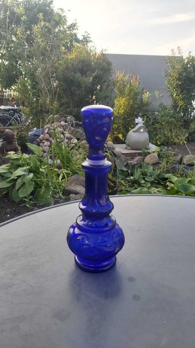 Flakon kobaltowy szklany Yves Rocher, lata 70 Stan dobry !