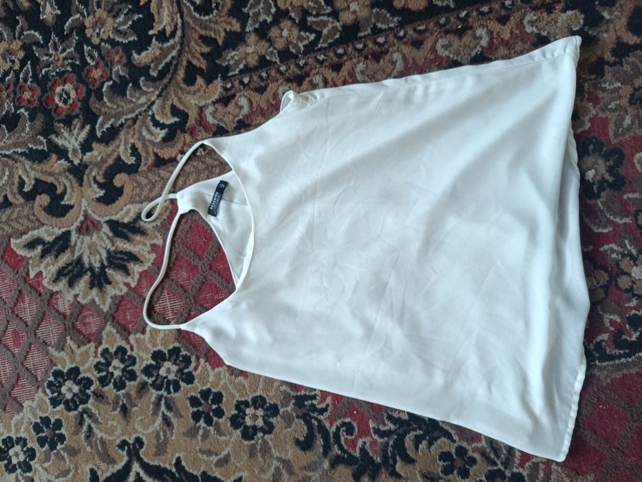 Zamienię ubrania bluzki torebkę sukienki legginsy spodnie