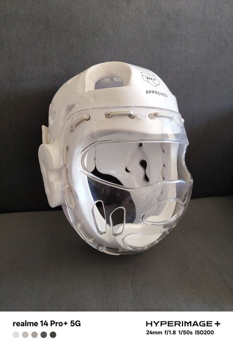Kask do karate Best Sport