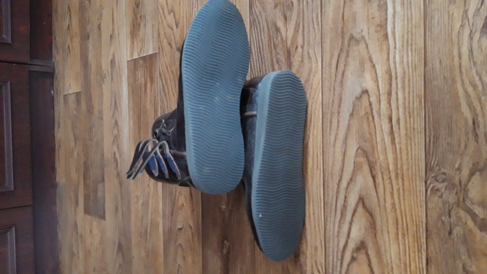 Buty zimowe r.40