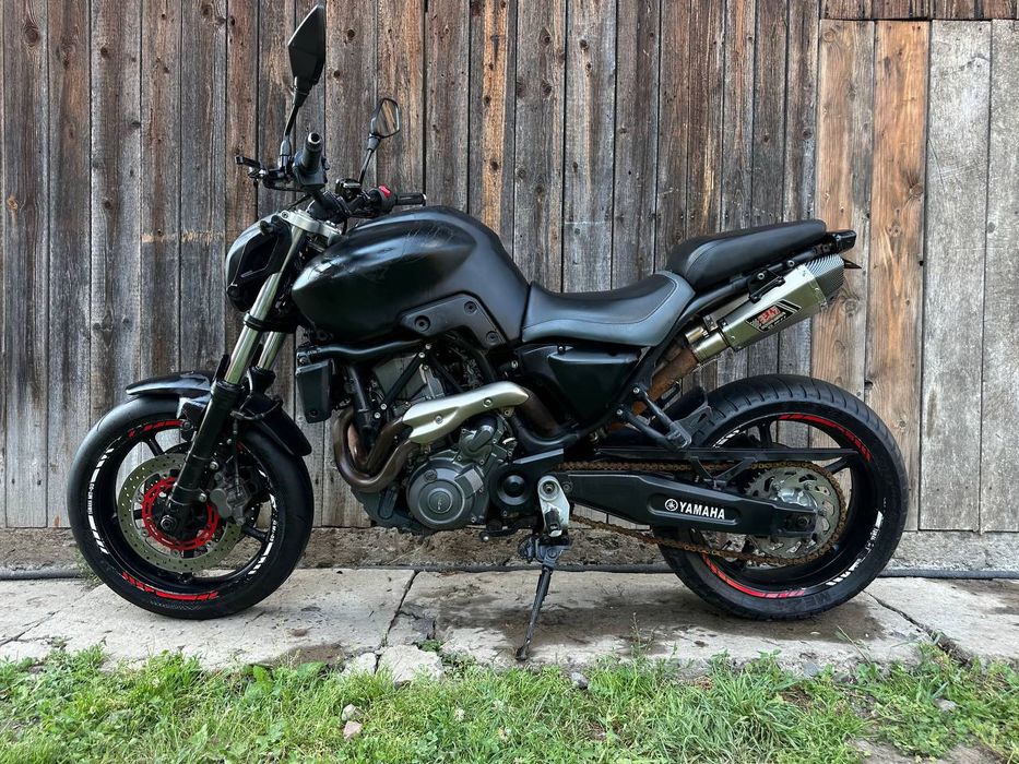 Продам мотоцикл yamaha mt-03 2012