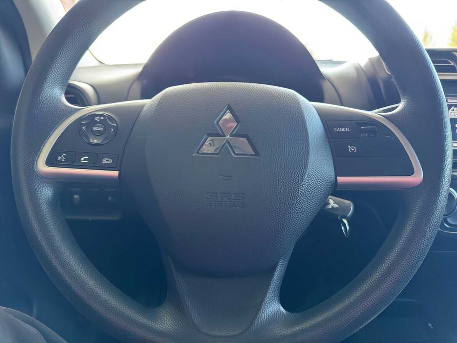 Mitsubishi Mirage ES      2021