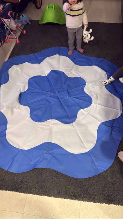 Vendo  Paineis em Madeira para  Decoraçao e Tapetes