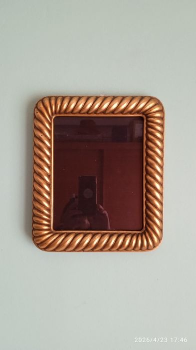 Moldura lacagem ouro velho