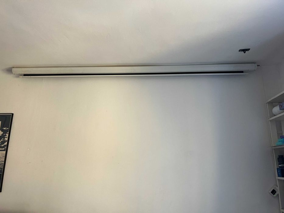 Ekran projekcyjny ART Matt White EM-120 265x150