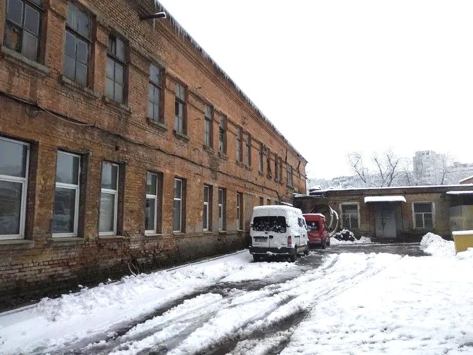 Продам  Производственный комплекс, База, склад,помещения  Правый берег