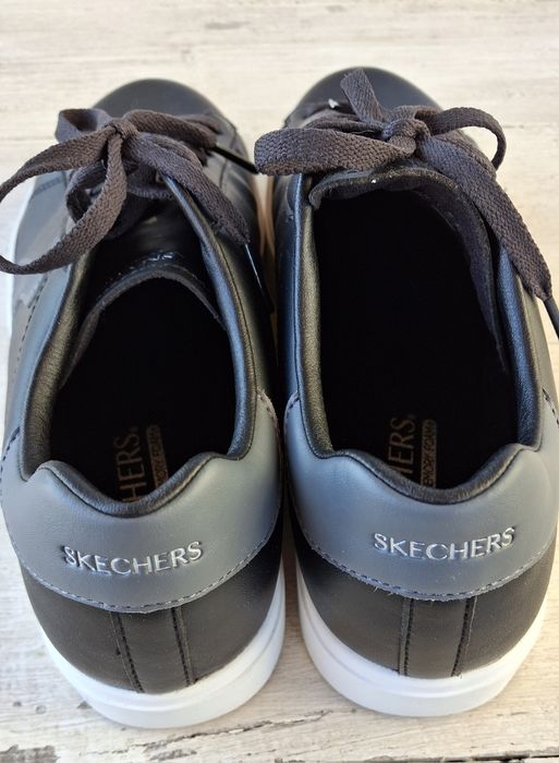 Кросівки SKECHERS (Скечерс) р.40