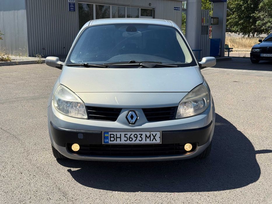 Продаю Renault Scenic 1.5d 5cт мех 2004р