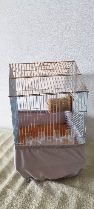 Vendo ou troco  gaiola