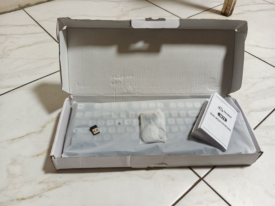 Клавиатура  75% не бита и не крашина