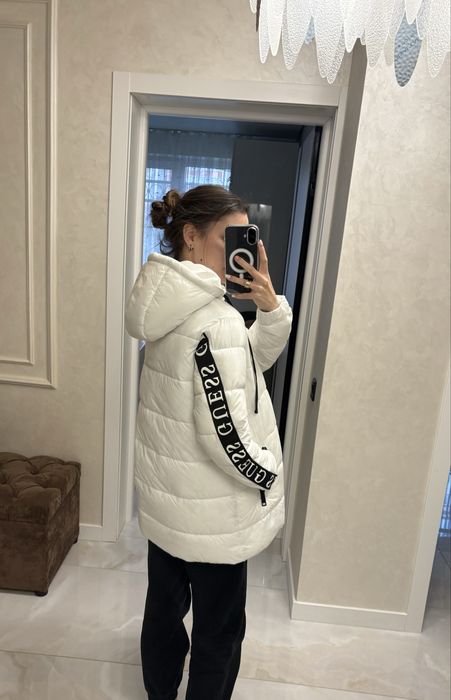 Куртка Guess зимова, оригінал