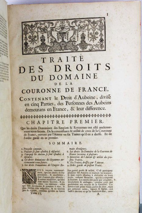 2 obras de Pierre Bardet e Jean Bacquet. Anos de 1690 e 1744.