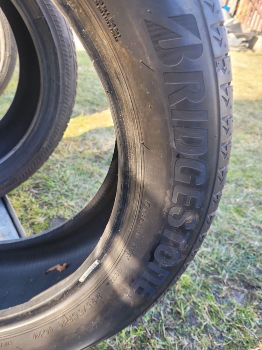 Bridgestone Alenza 001 235/55/19 7.5mm