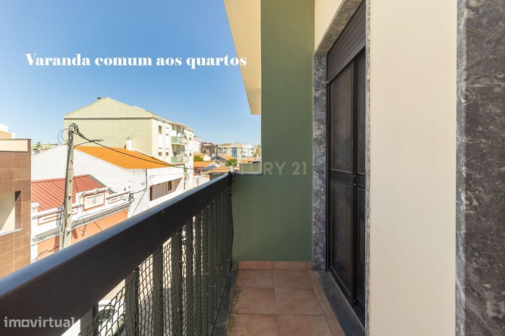 T3 c/ 121m2 e vista deslumbrante sobre o rio Sado + Sótão Remodelado d