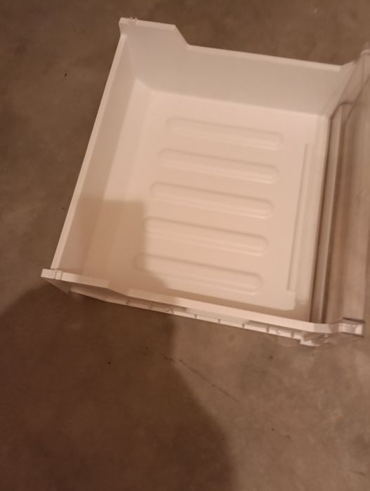 Indesit szuflada zamrazarki