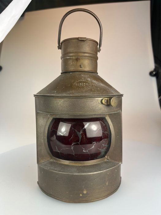 Lampa mosiężna morska rogowa wys.23 cm