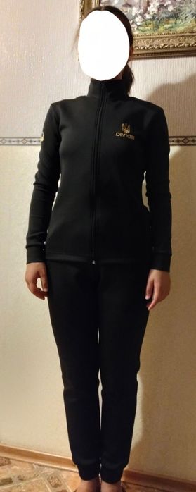 Спортивний костюм для дівчини, S