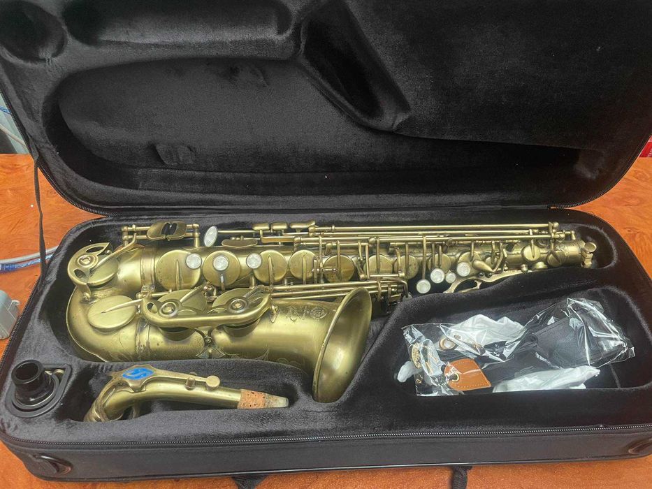 Саксофон альт Selmer