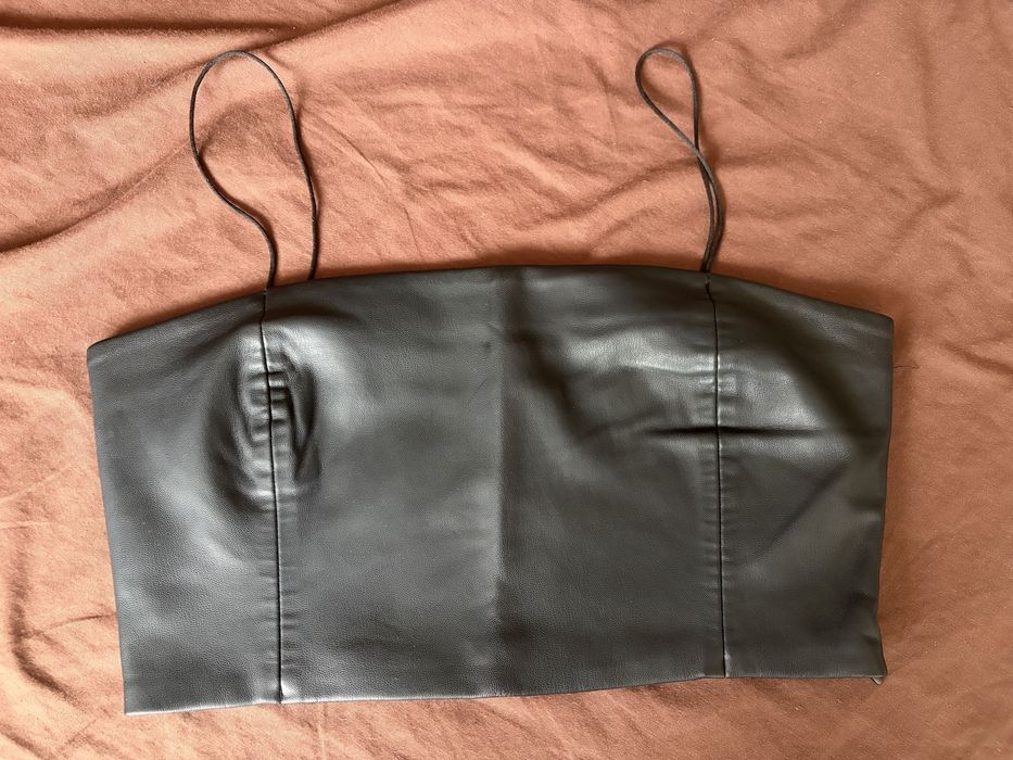 Топ Zara з екошкіри.