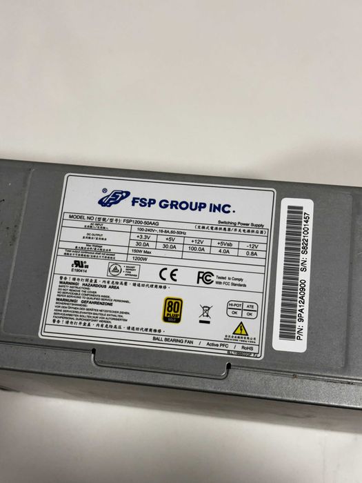Fonte de Alimentação FSP 1200W Gold 80 Plus Modular (FSP1200-50AAG)