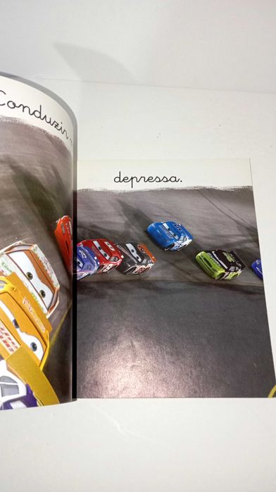 Velho, novo, vermelho, Azul - Carros Nível 1