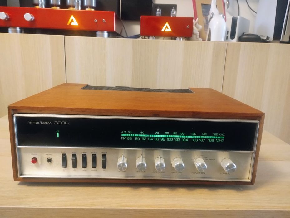 Harman Kardon 330B - Amplituner stereo Vintage