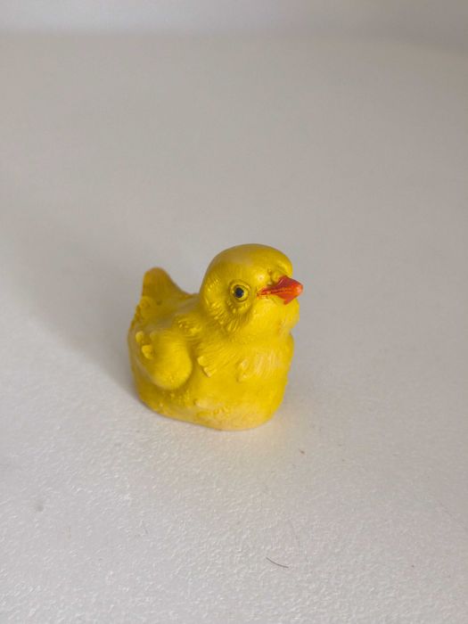 Chick Sculpture in Marfilite