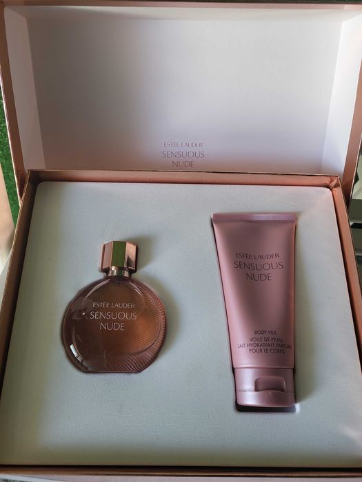 Estee Lauder Sensuous NUDE