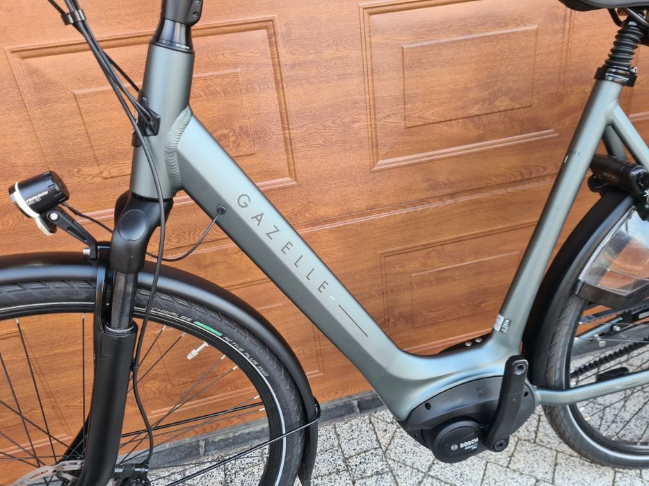 Gazelle Orange na pasku Smart 440km