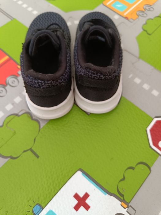 Кросівки adidas оригінал