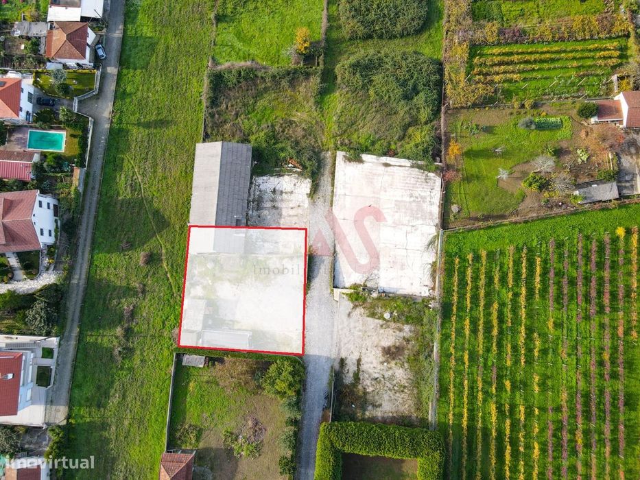 Terreno com 690 m² na Lixa para Construção