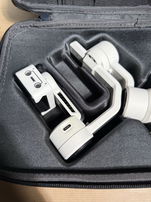 Sprzedam smooth 5s combo gimbal statyw do telefonu