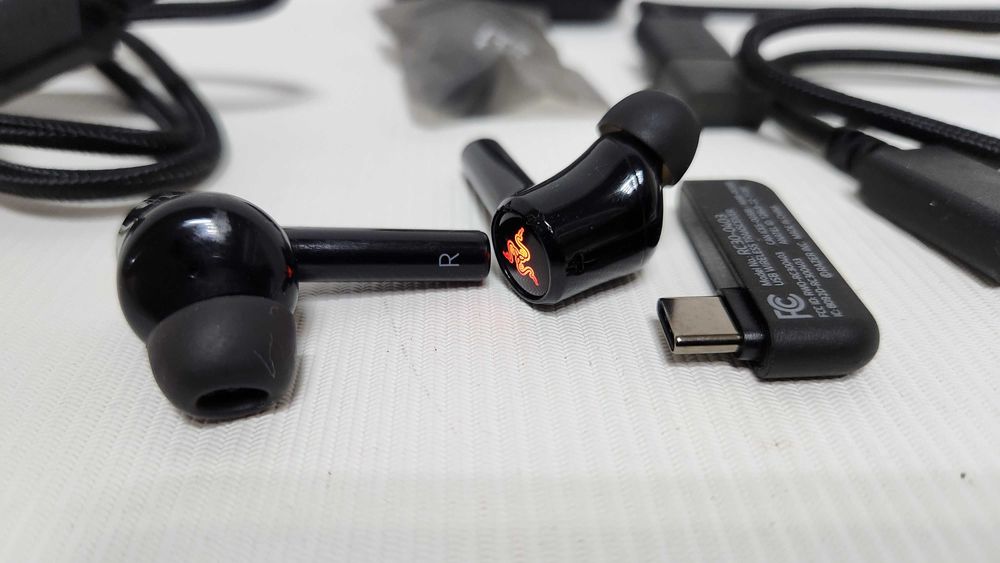 2024  Razer Hammerhead Pro HyperSpeed RZ12-04590100-R3U1