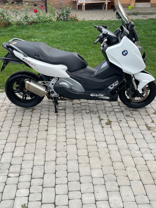 Бмв максі скутер с 600