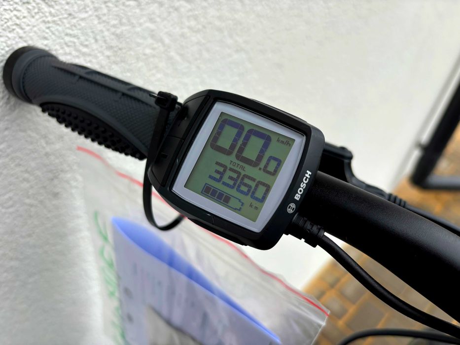 WYPRZEDAŻ Rower Elektryczny *KALKHOFF E-VOYAGER 28 Rama M* Napęd BOSCH