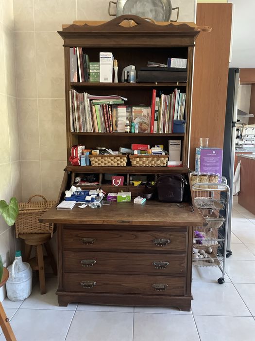 Mobilia de quarto solteito “antiga”: conjunto ou à peça - Baixa preço