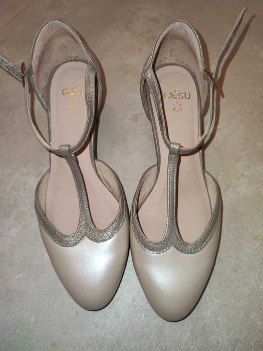 Buty czółenka 35 obcas 5,5cm Gassu Olivia