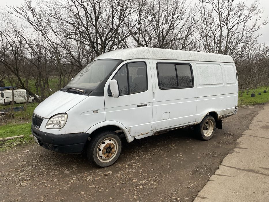 Газель на бойовому ходу . Груз пас