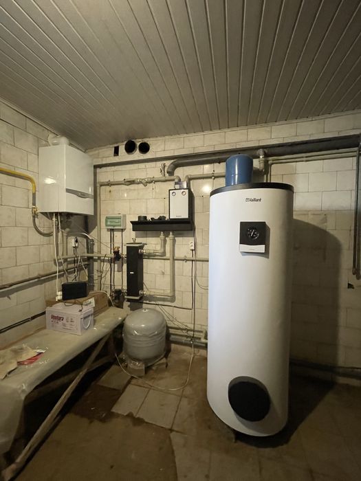 Флоринка Два дома 411 м2 и 130 м2 Алексеевка