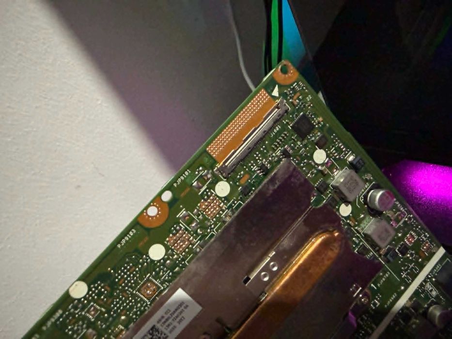 ASUS X512DAU REV 2.0 – Motherboard Completa com Dissipador + SSD NVMe + RAM (F512D)