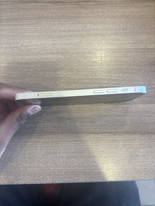 iphone 12 em boas condições