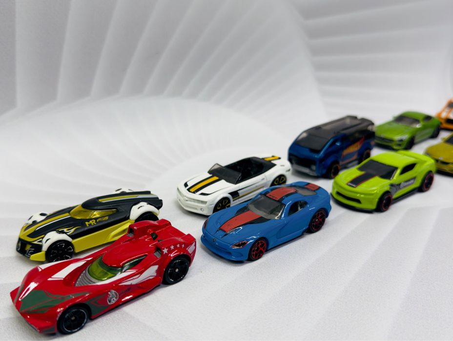 Машинки Хот Вілс Hot Wheels 10штук Лот 42