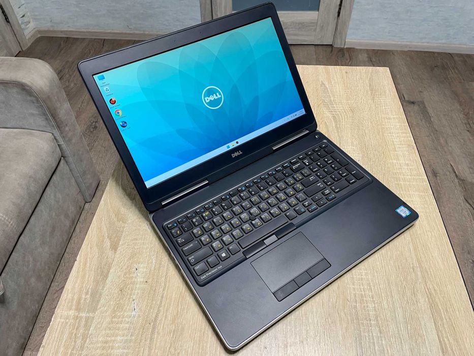 Dell Precision 7510,i7-6920HQ,NVIDIA M2000-4GB,ОЗУ 16GB,SSD 256GB, IPS