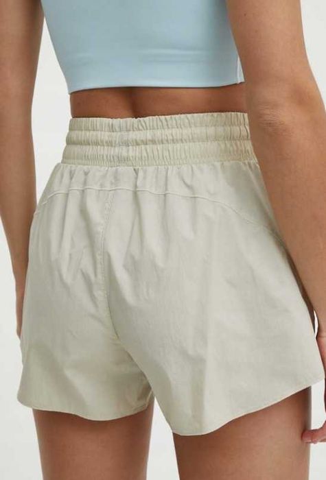 Damskie spodenki sportowe Under Armour szorty treningowe Flex rozmiar M