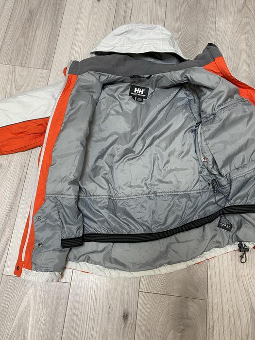 Куртка HELLY HANSEN (M) зимова