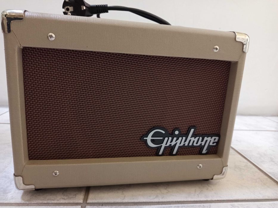 Amplificador de guitarra acústica Epiphone Studio Acoustic 15C
